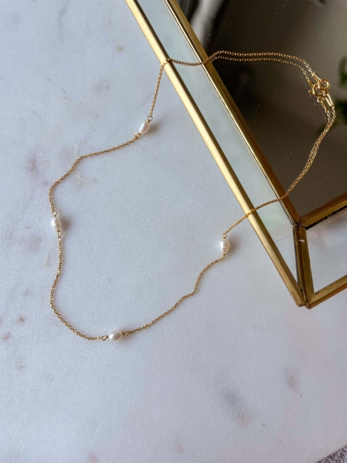 łańcuszek z perełkami naszyjnik.jpg