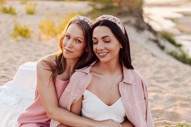 naszyjnik-aurelie-rose-dla przyjaciolek.jpg