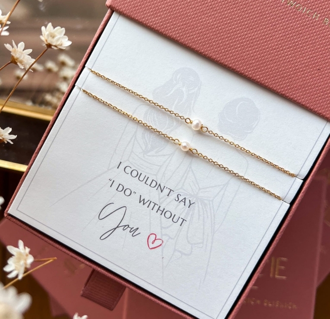 bransoletka dla świadkowej little pearl3.JPG