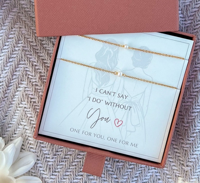 pytanie o świadkowanie bransoletka na łańcuszku z perełką3.JPG