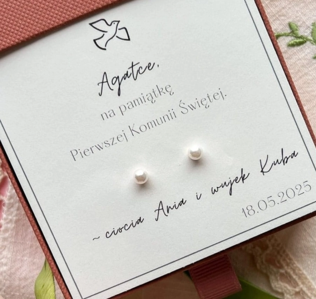 kolczyki-perelki-dla-dziewczynki-na-pierwsza-komunie-male.jpg